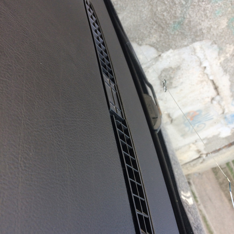 For VW Golf 4 IV Bora Ventilation Grille Windshield Front Windshield 1J0857471A